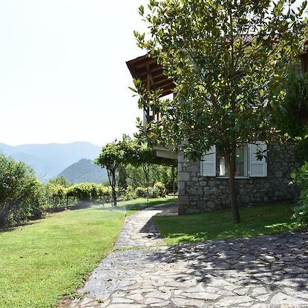 Holiday Cottage Lílaia エクステリア 写真